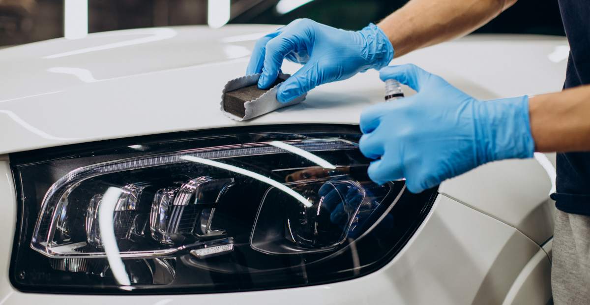 Coating Mobil di Musim Hujan